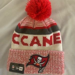 *Brand New* New Era Tampa Bay Buccaneers Sideline Beanie.